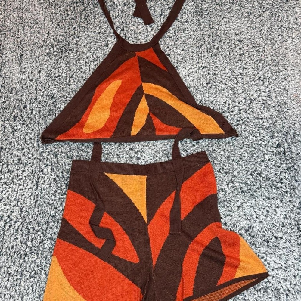 MadRag Retro Print Knit Two-Piece Set - Size Large